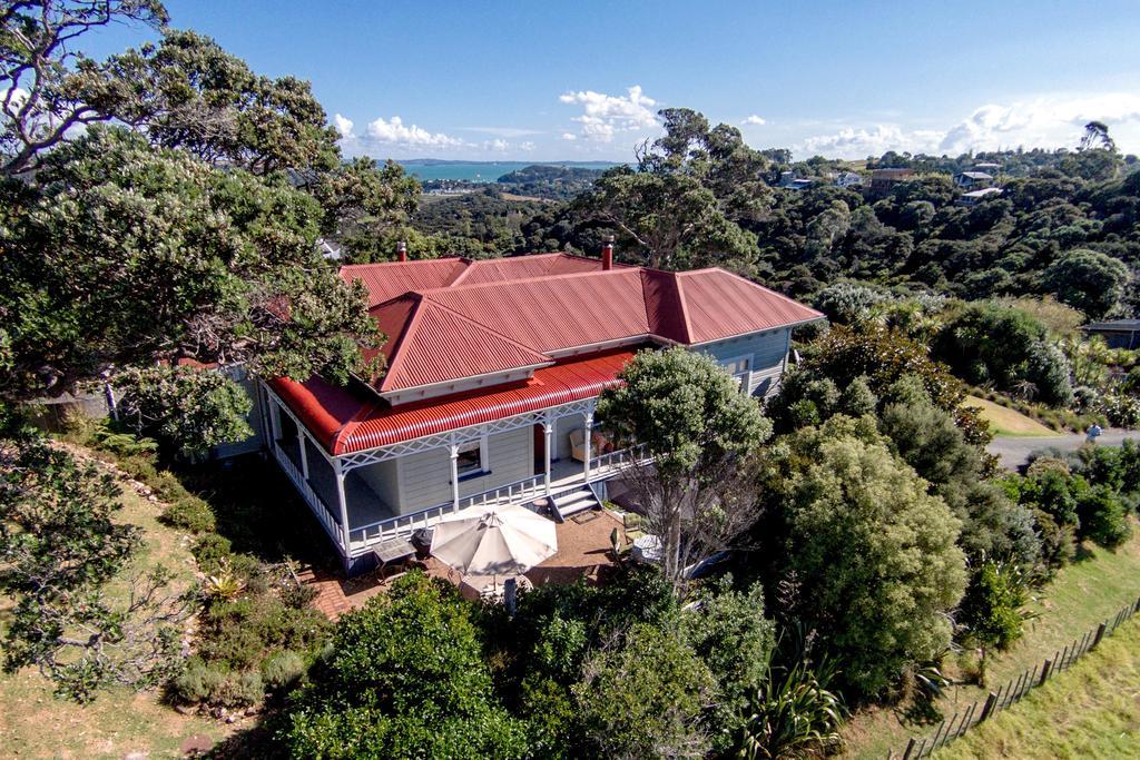 Crescent Villa - Stay Waiheke Ostend Exterior photo